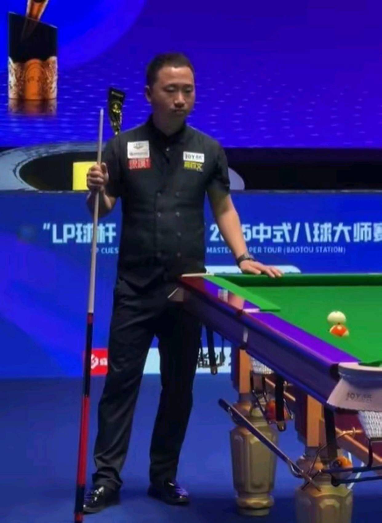 而且在进攻 而且在进攻