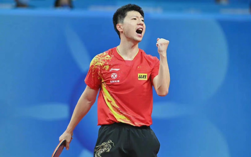 他从不在意 他从不在意